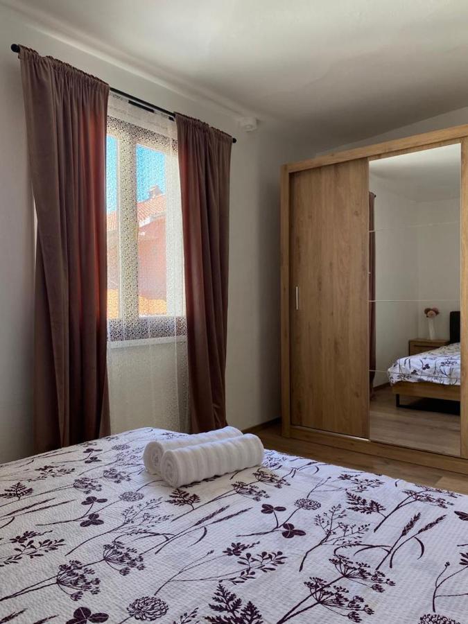 Apartman Kala Biograd Na Moru Exteriör bild